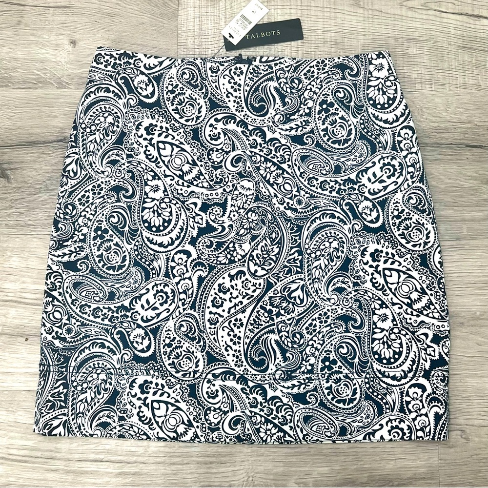 NWT 2P Talbots Skirt Paisley Print- Effortless Jersey Skirt Dark Navy Blue 089